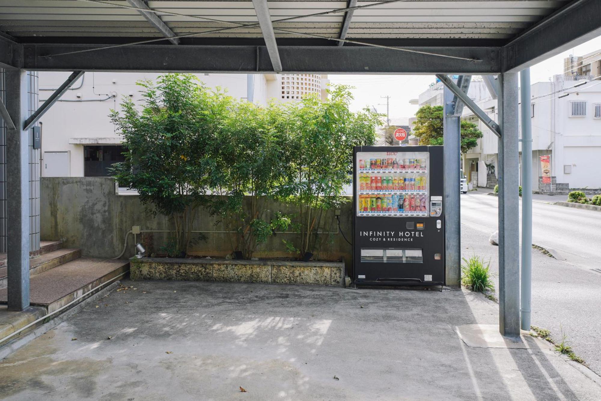 Infinity Hotel -Jiitchaku- Urasoe Exterior photo